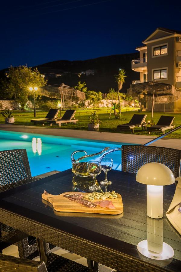 Queen Bee Residence Apartment